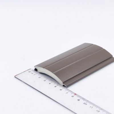 Giá tốt Hồ sơ đùn nhôm tấm trượt hạt gỗ cho cửa nhà để xe trực tuyến