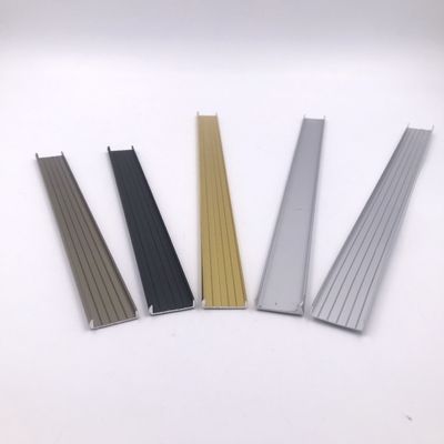 Giá tốt Hồ sơ cắt cạnh nhôm hình chữ U để trang trí sàn tủ trực tuyến